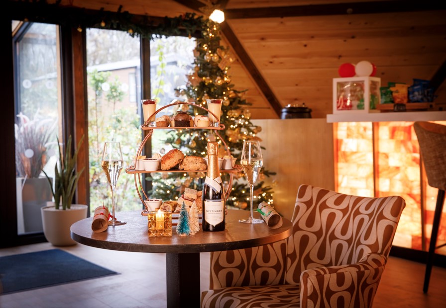 Yorkshire-Spa-Retreat_The-Dome-RestaurantBar-Christmas