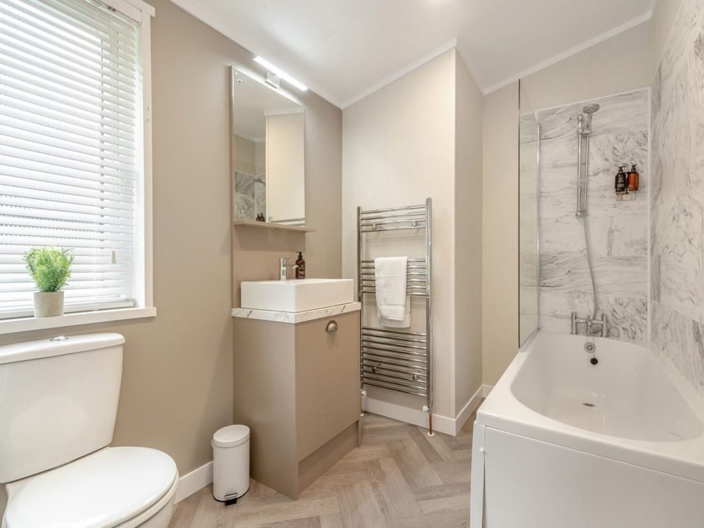 The White Swan Lodge At Yorkshire Spa Retreat (3)