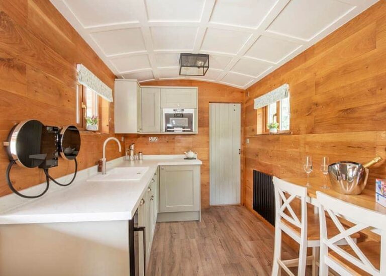 shepards_hut_04
